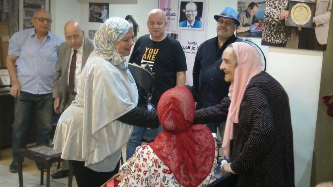 ملتقى السرد العربى  ولقاء مع الدكتورة آمال إسماعيل  من مقاعد الدراسة إلى الدكتوراة فى ال 83 حكاية إرادة لا تعرف المستحيل