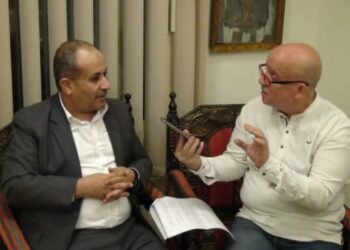 علي النهام.. شاعر بحريني يحمل نبض الأمة،  و«مائية القصيدة» تمنحه خصوصيته الإبداعية